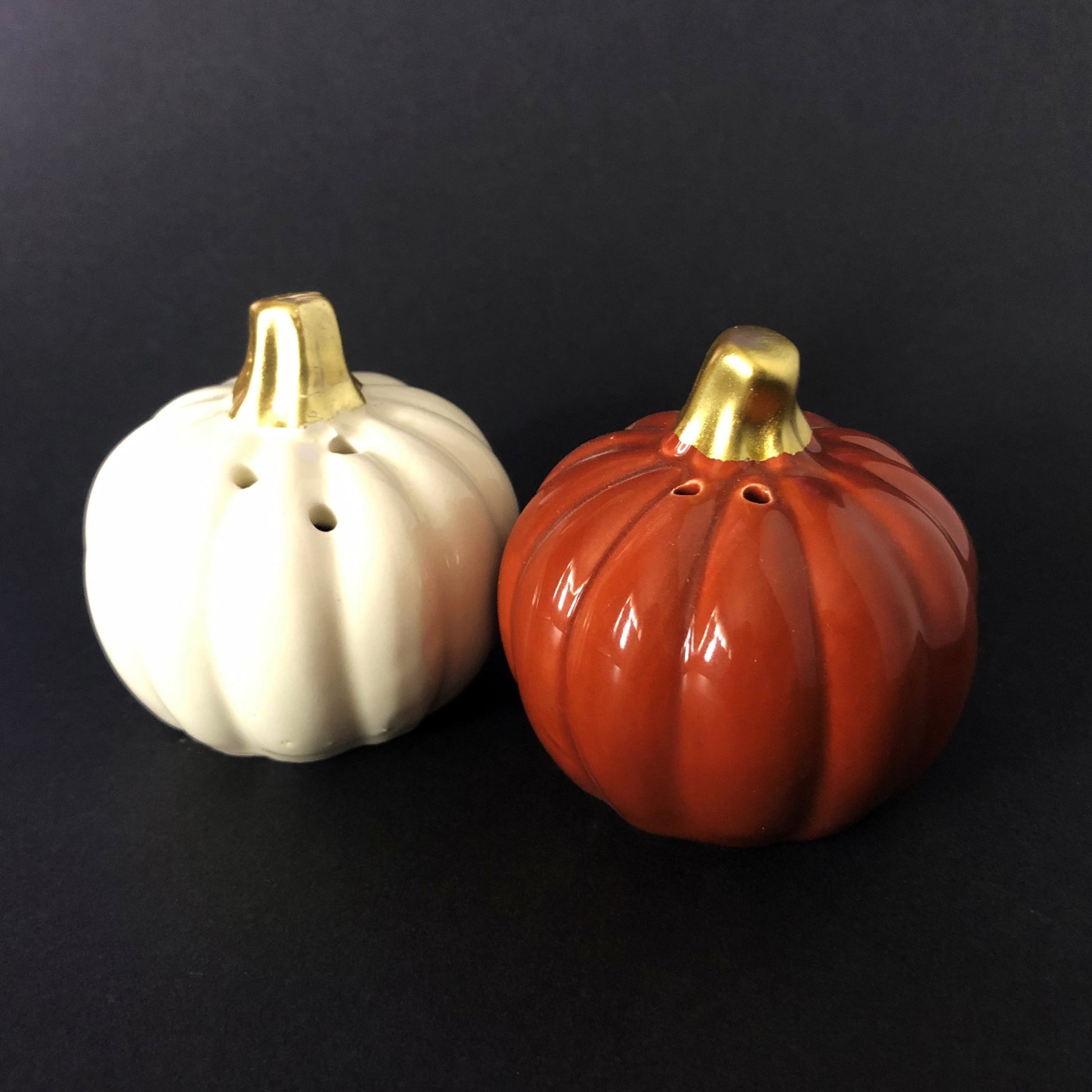 Halloween Pumpkin Salt and Pepper Shakers